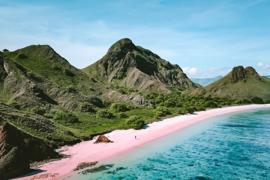 Long Pink Beach